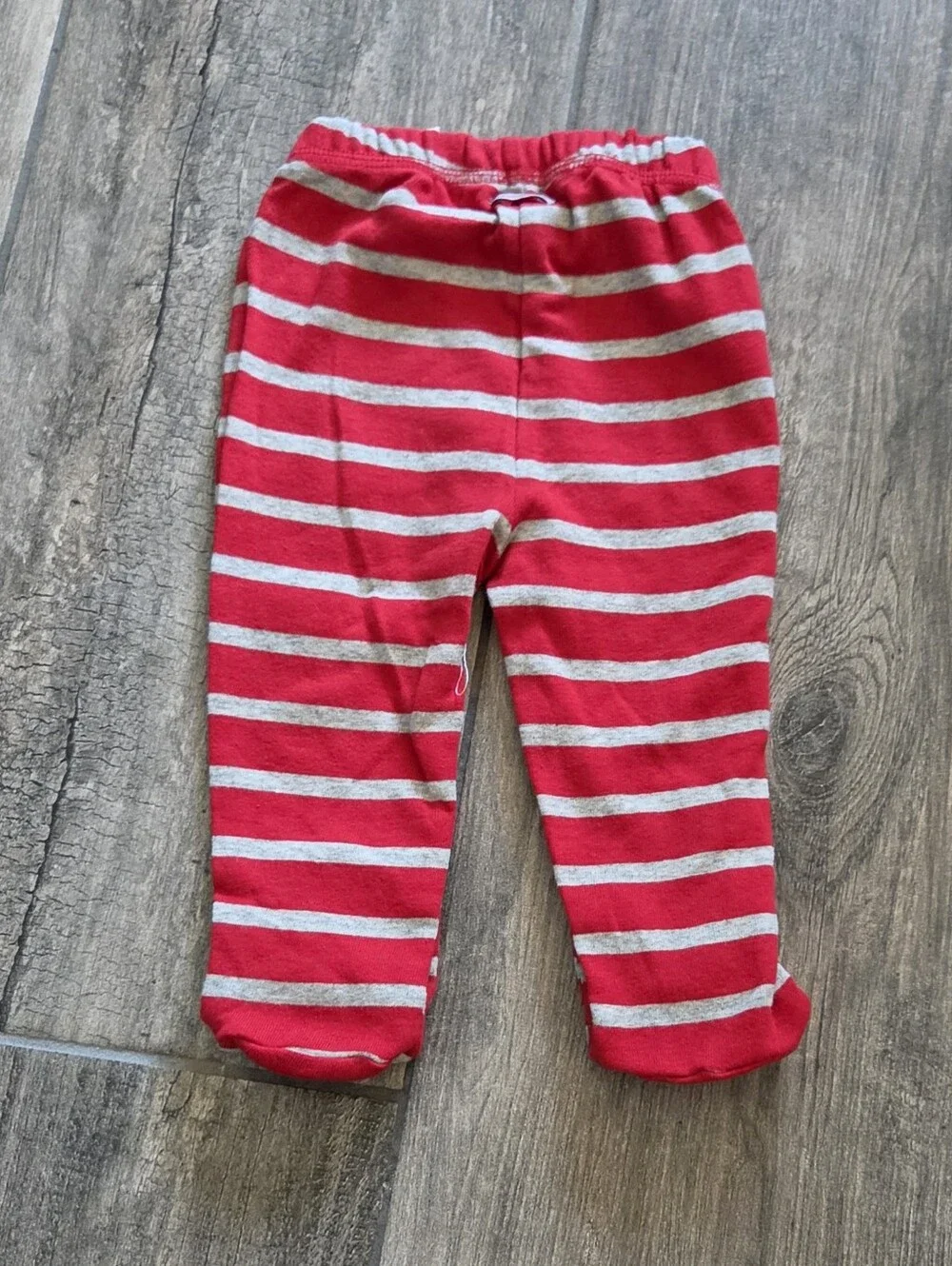 GAP Baby NWT 0-3 Months Red Quilted Hoodie, Bodysuit & Striped Footed Pants Set